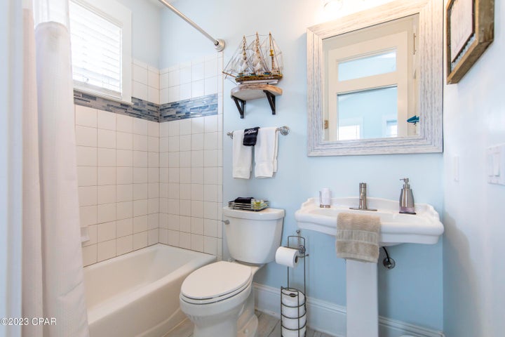 Full Bathroom with tub/shower combo