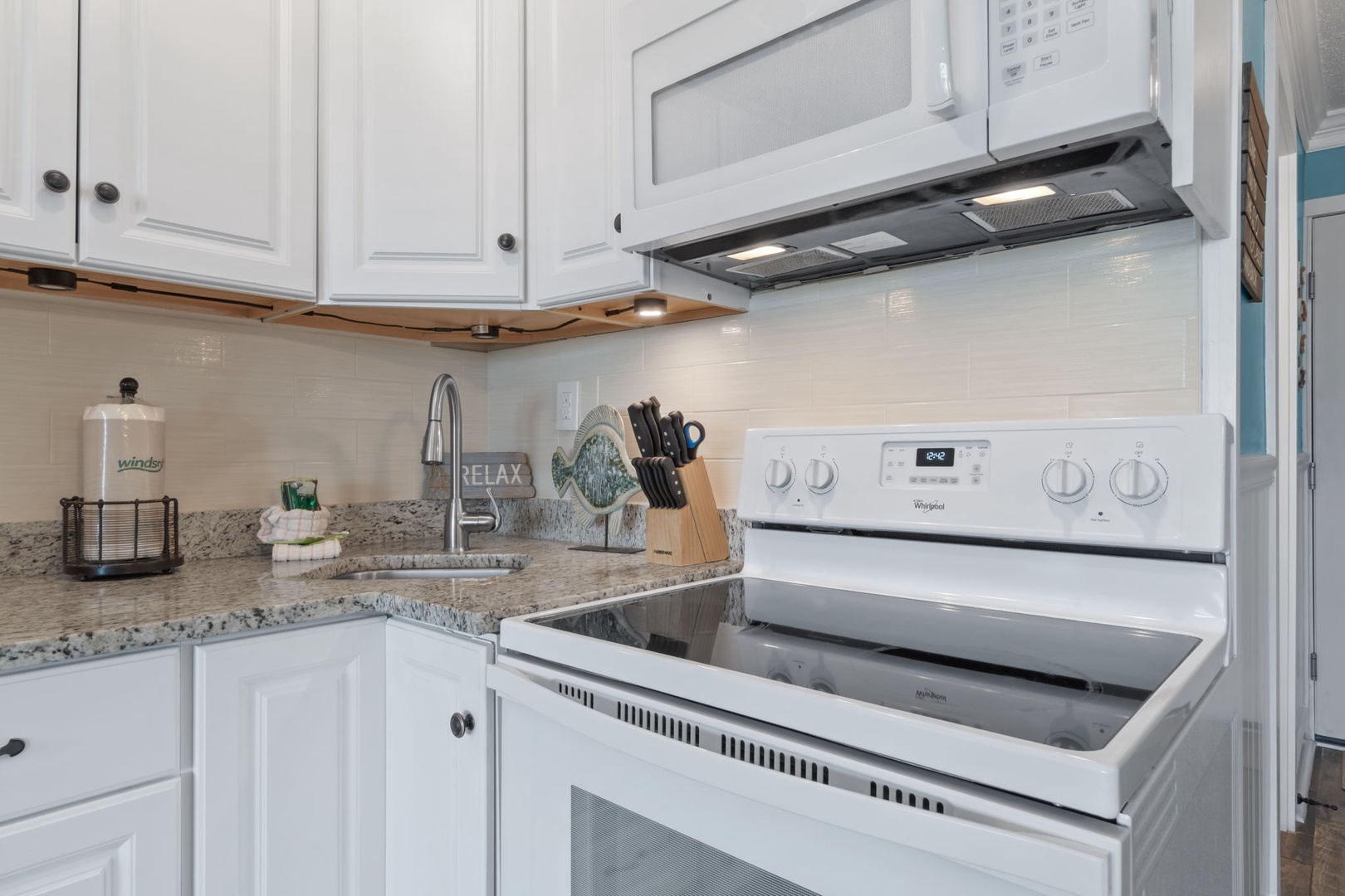 Kitchen area