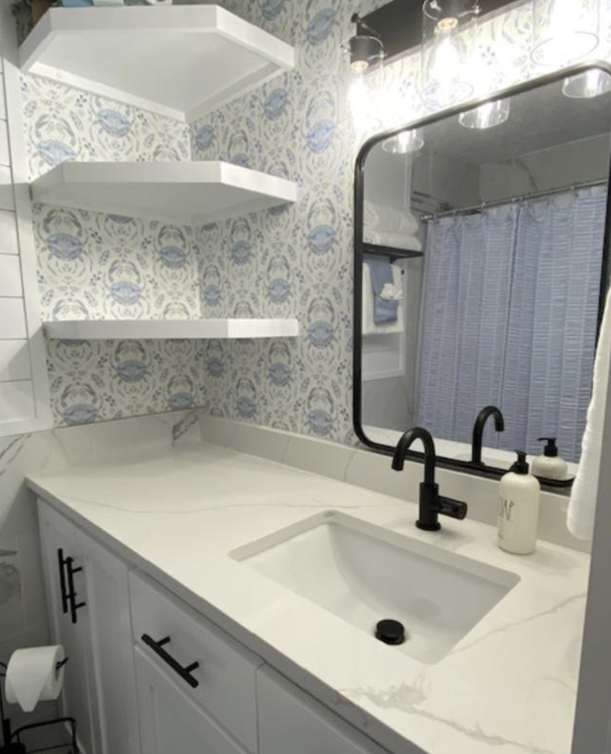 Full bathroom