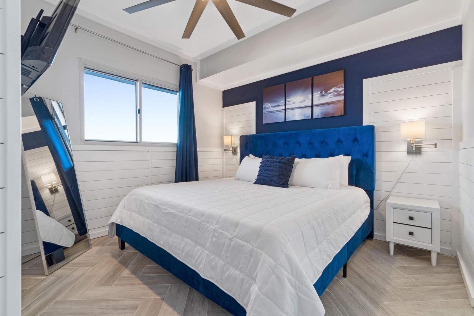 Ensuite king bedroom