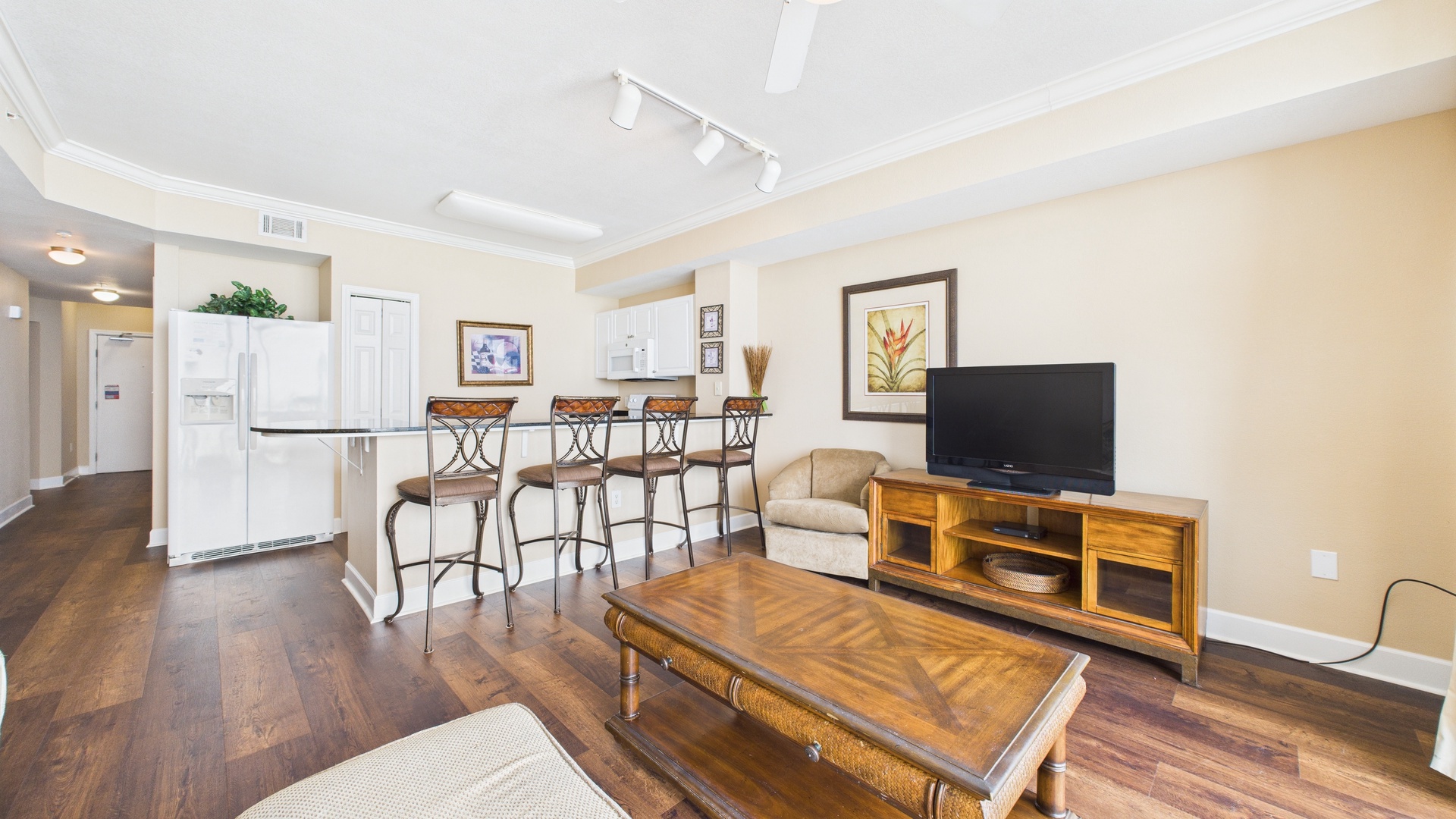 Open concept living area with sleeper sofa (sleeps 2)