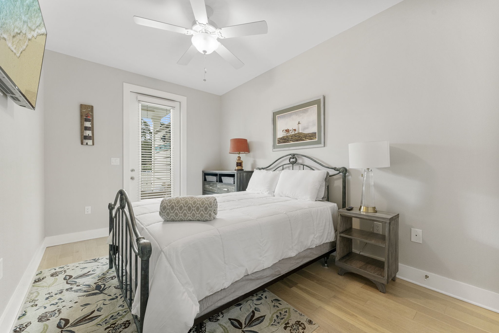 Queen bedroom on lower level
