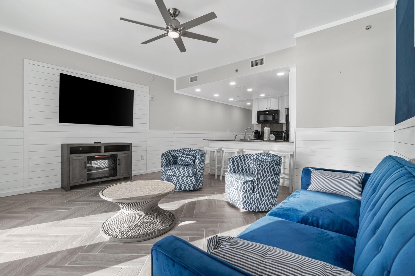 Living room area with balcony access