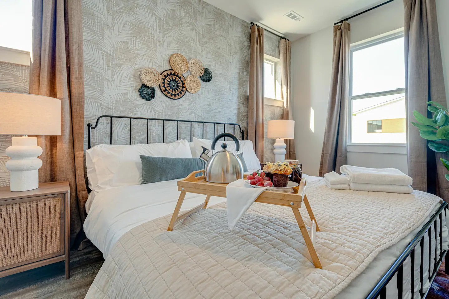 5631 - Primary Bedroom featuring a King bed, flat-screen SMART TV and designer furnishings with ensuite primary bathroom.