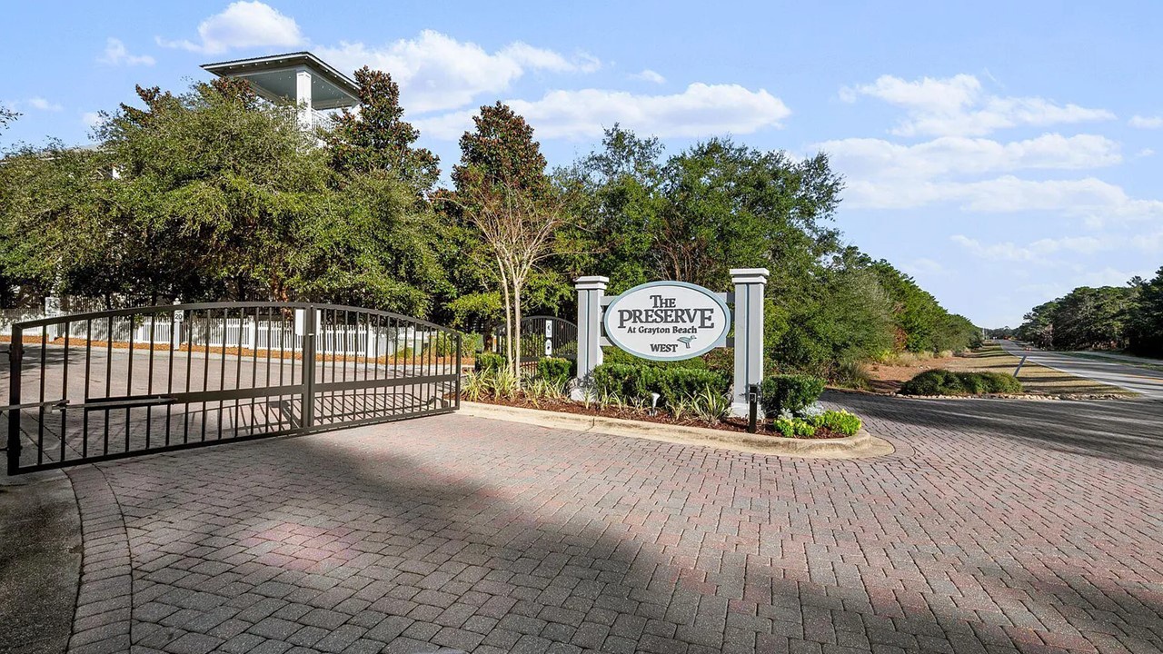 Entrance to the community with a private gate