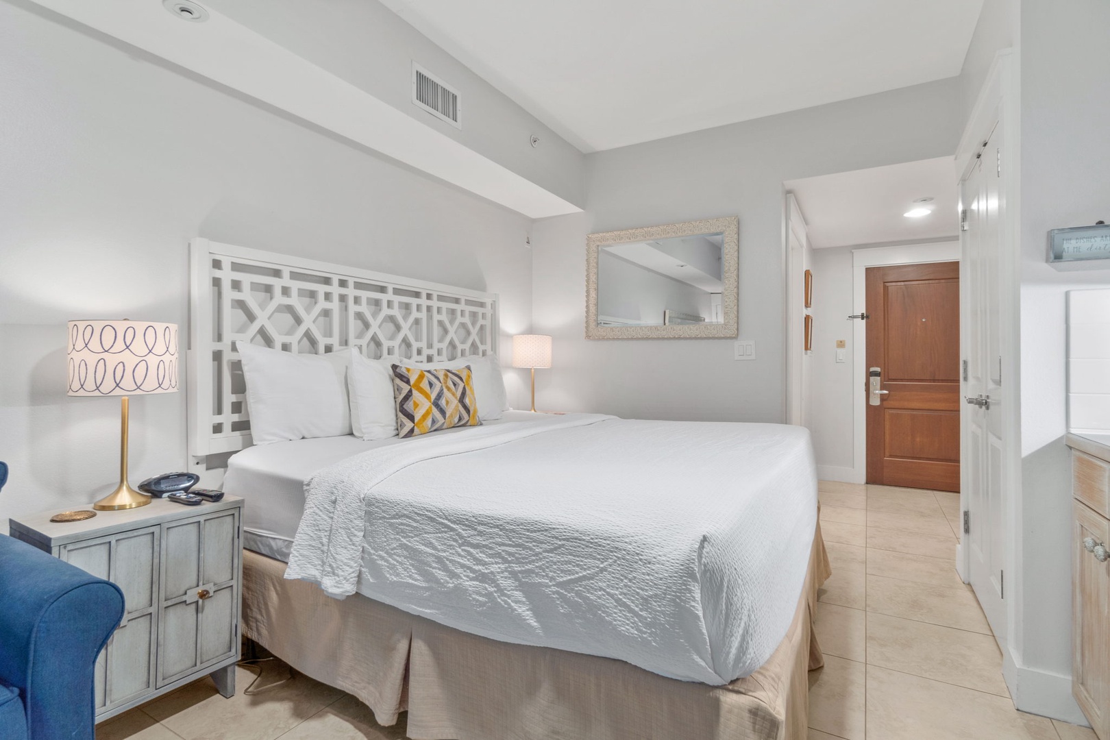 King size bed