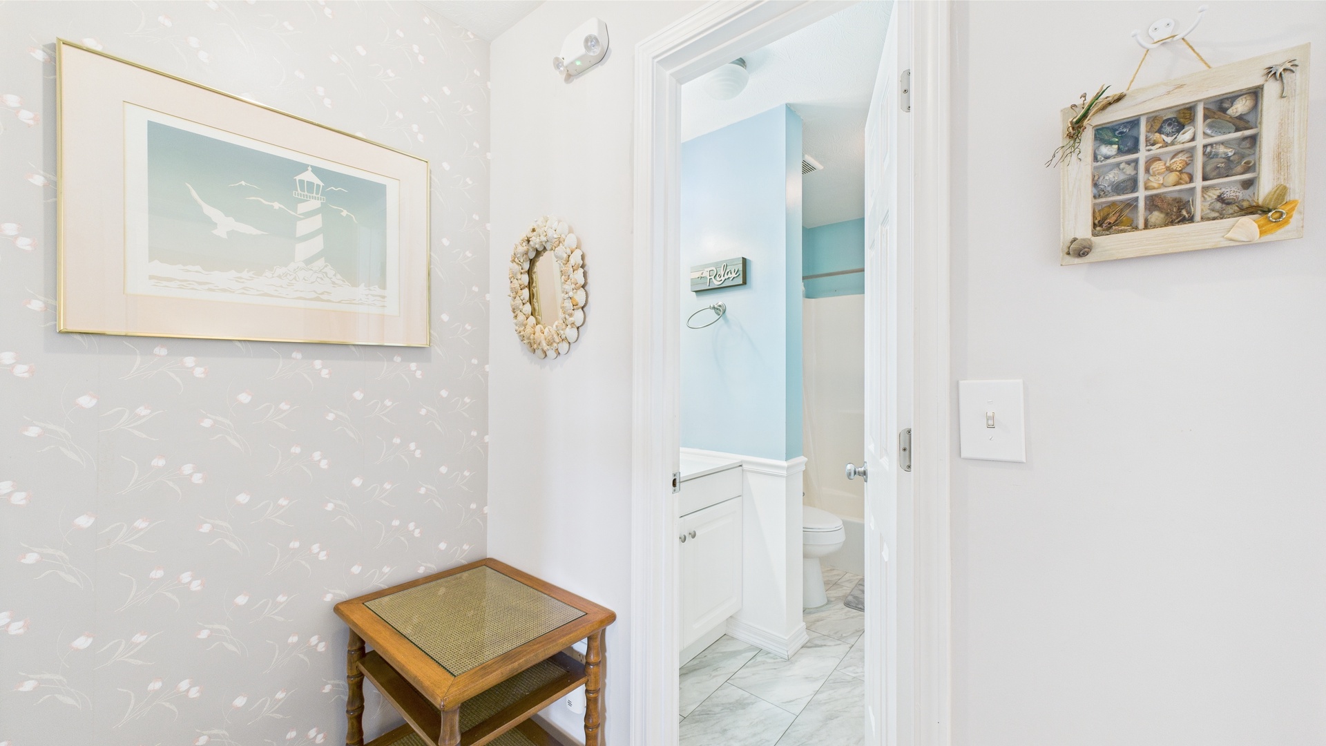 Entry-way to bathroom