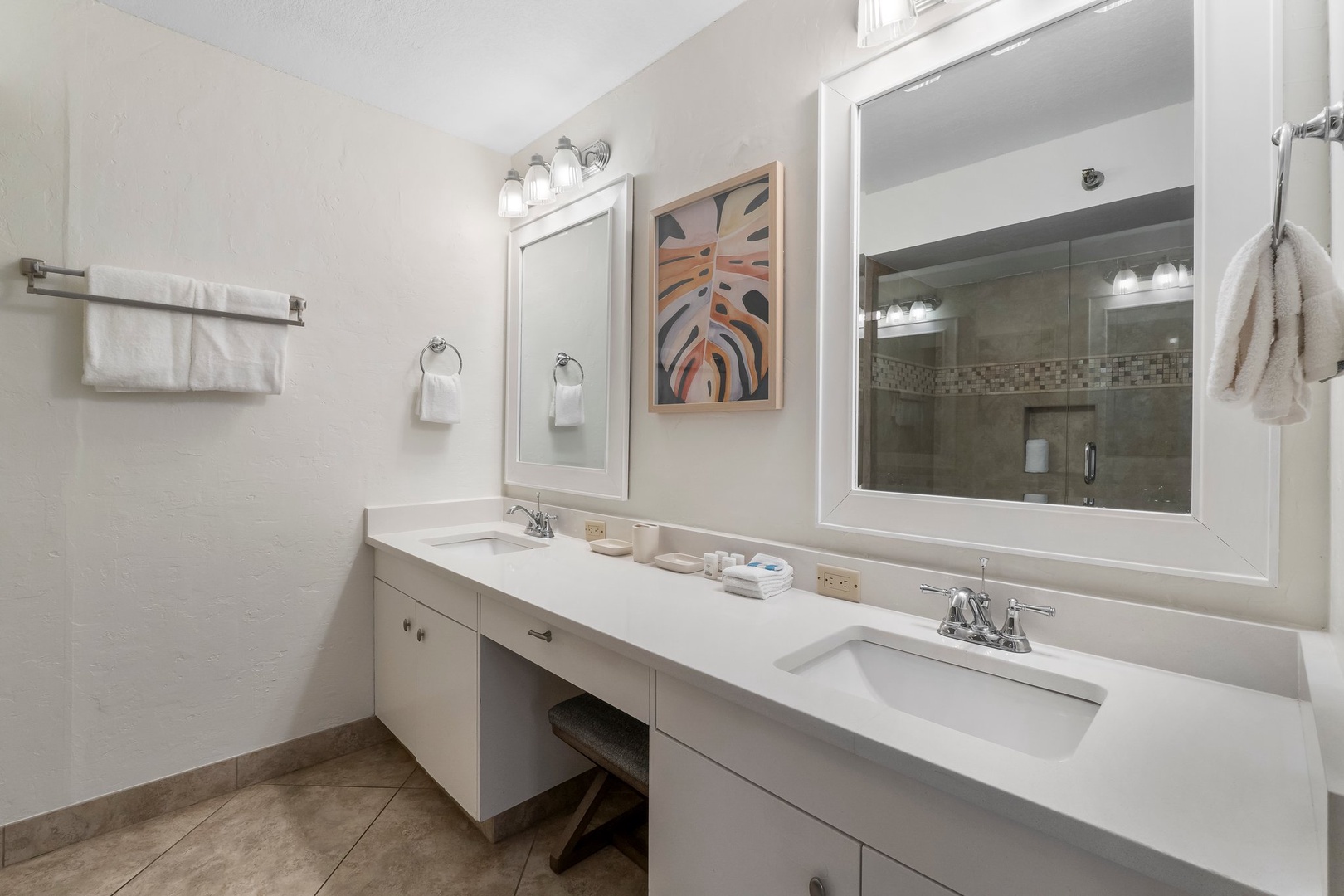 Full master bathroom