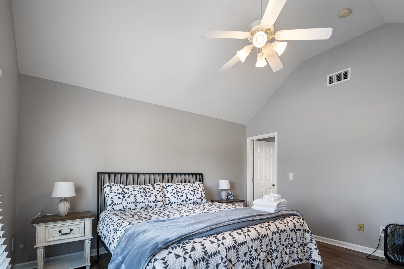 Master with king bed