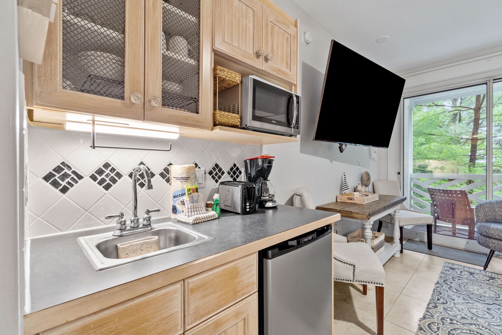 Kitchenette