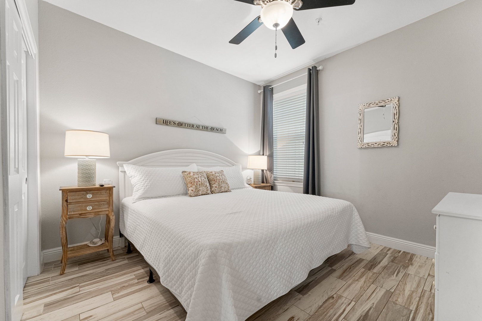 King bedroom #1