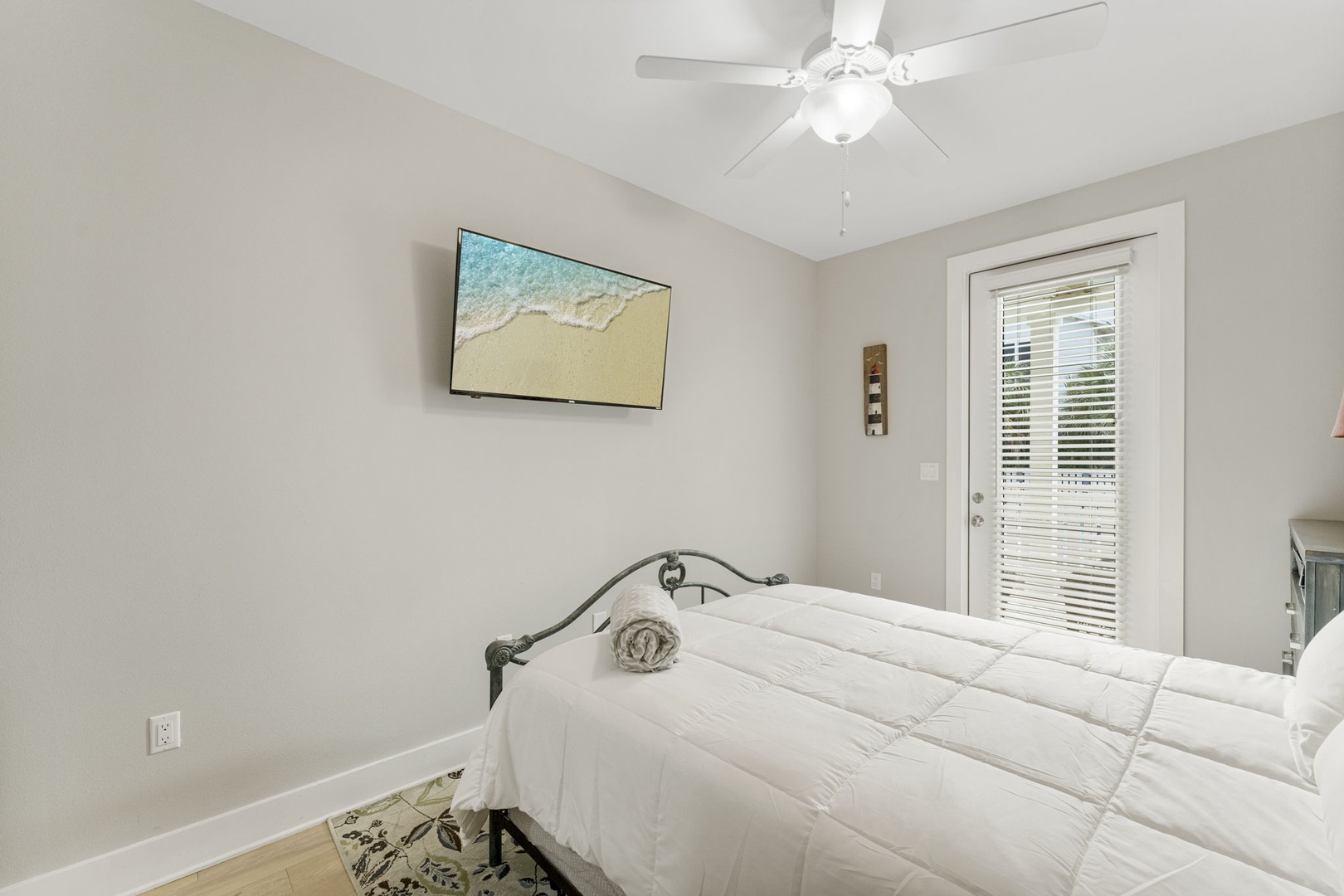 Queen bedroom on lower level