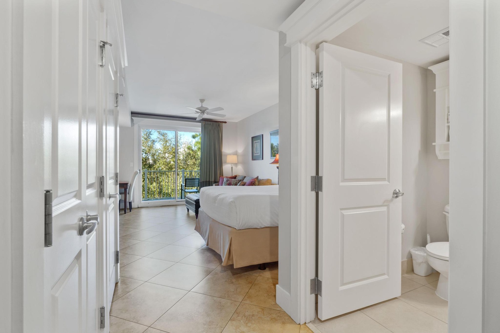 Entry way to the unit