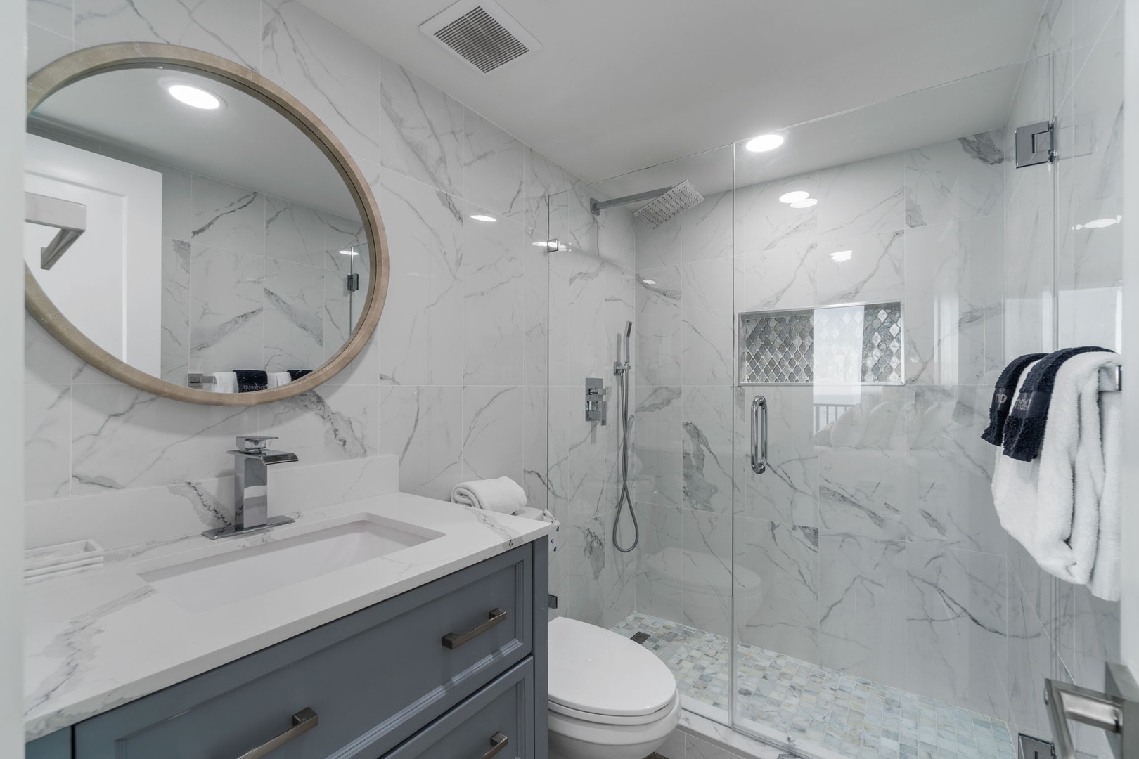 Full bathroom