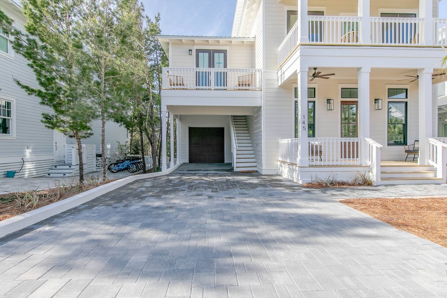 Street view of carriage house