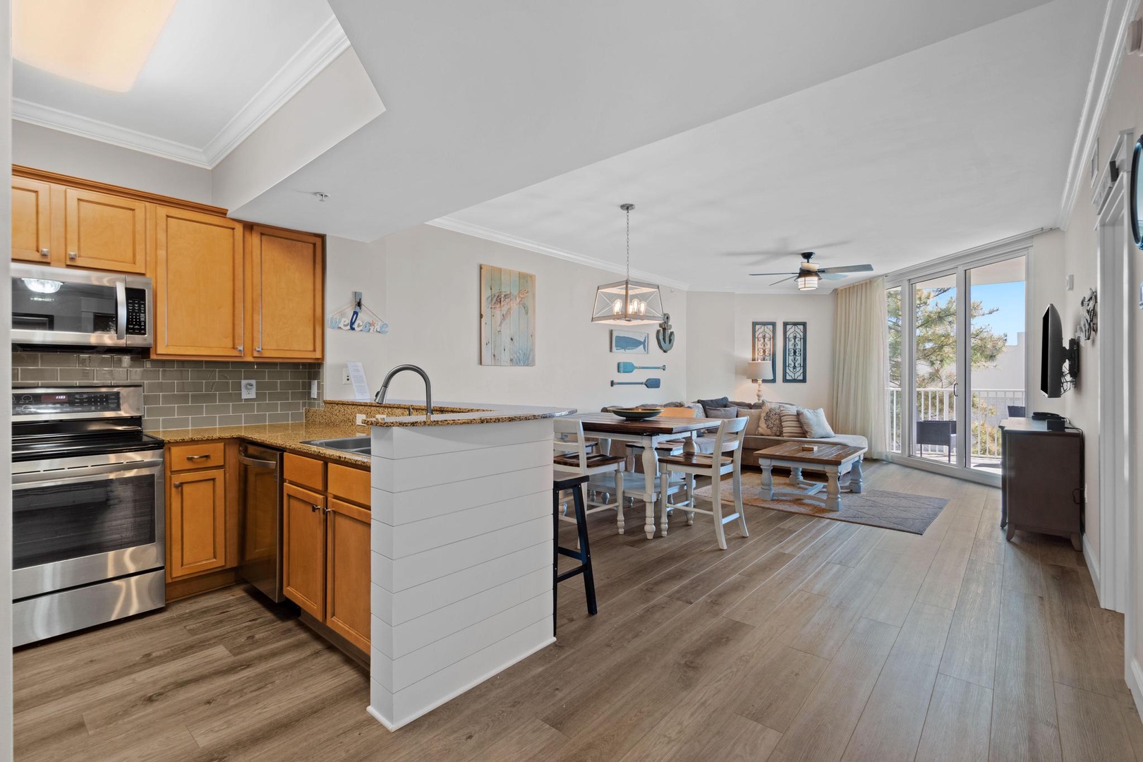 Kitchen and dining area