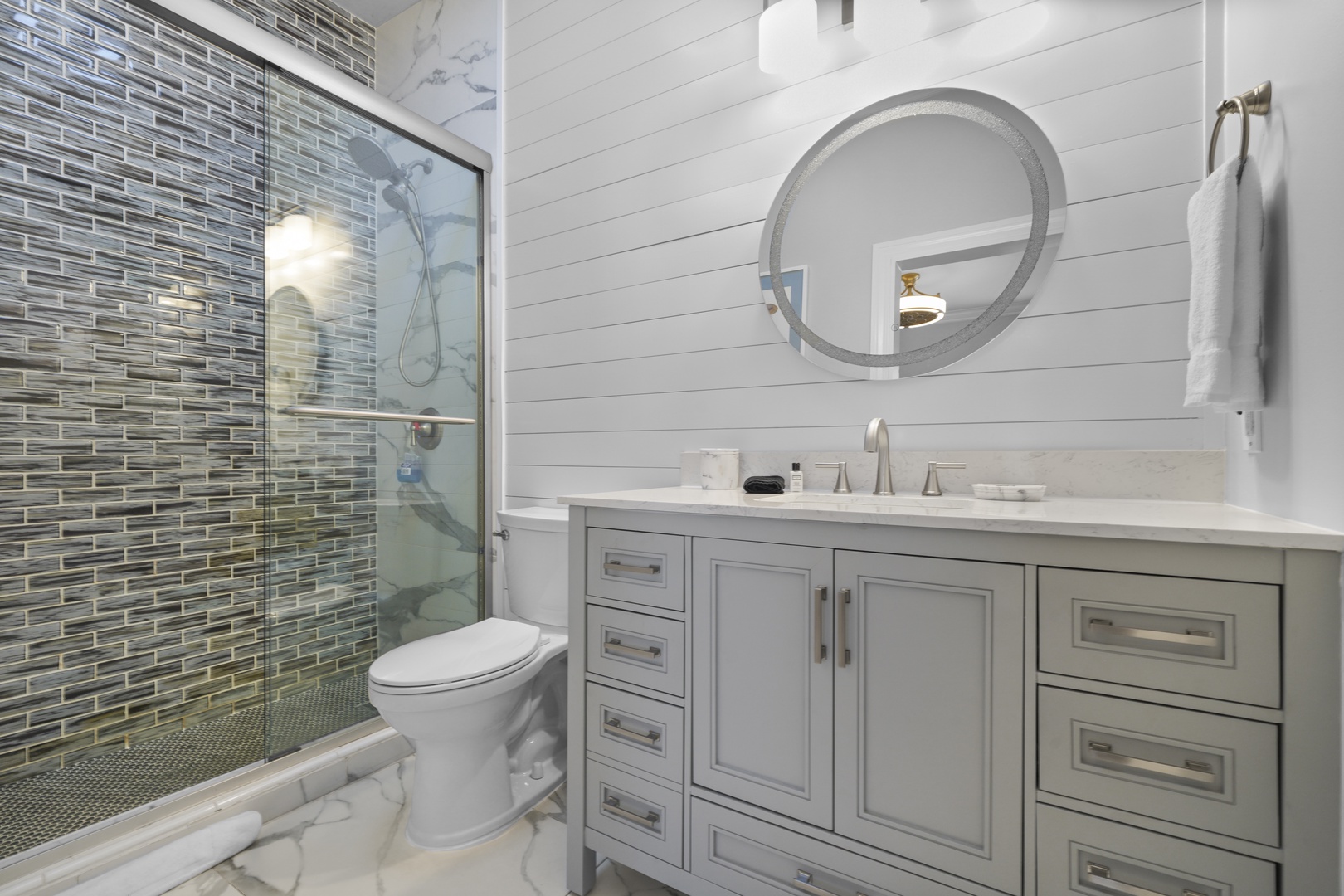 Full bathroom