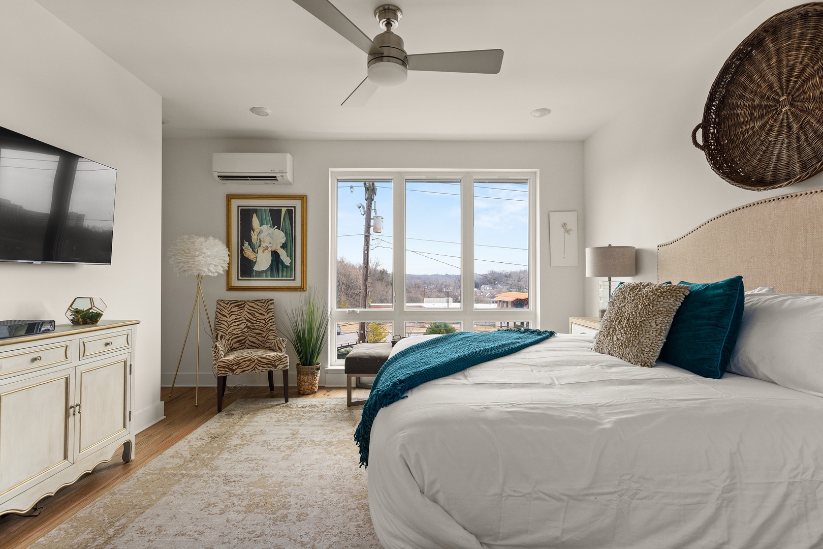 Primary Bedroom with King Bed