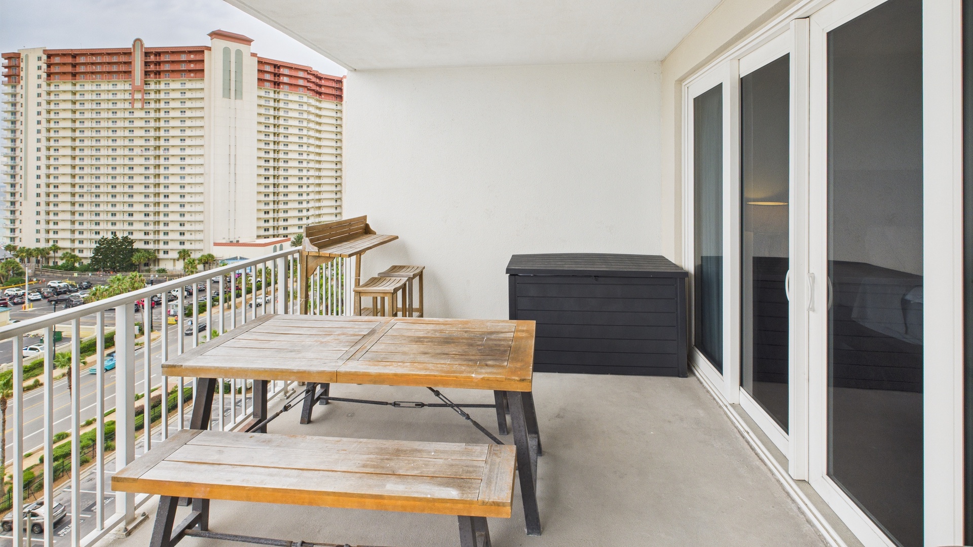 Ample lounging and dining seating balcony