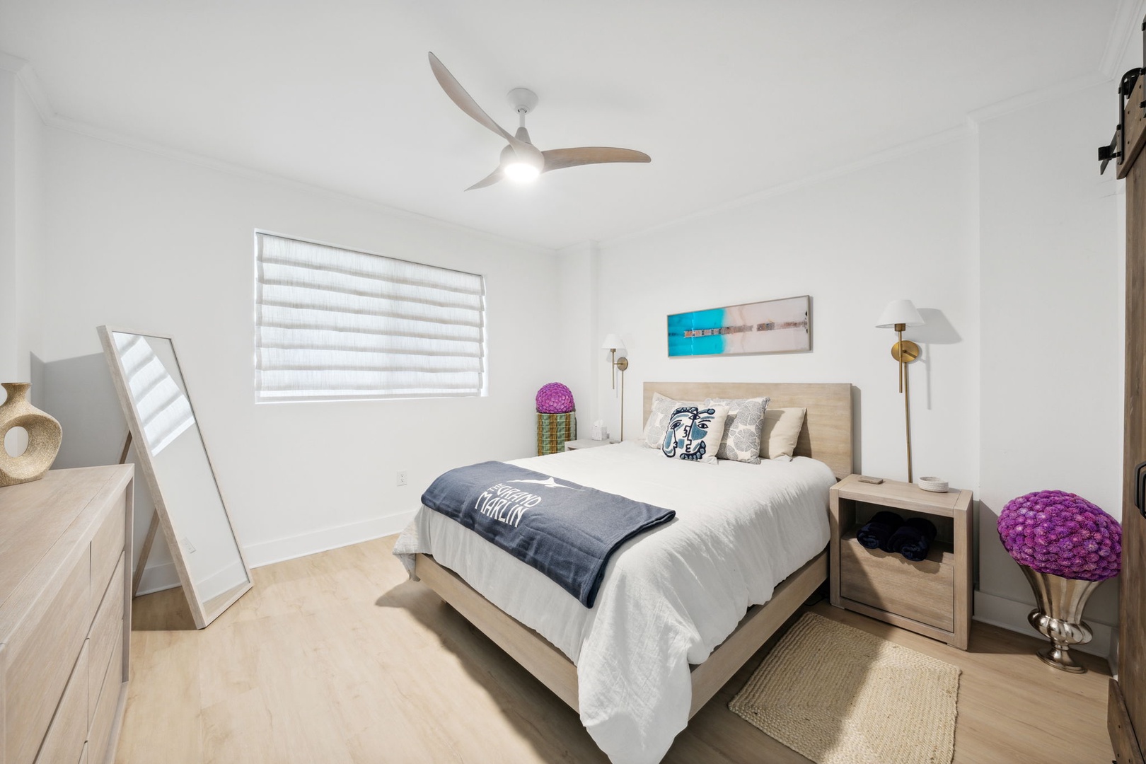 Queen guest bedroom