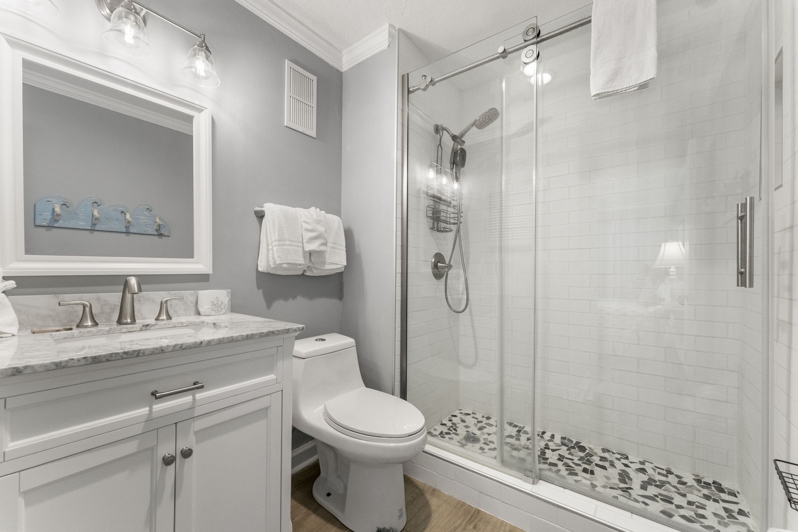 Full master bathroom