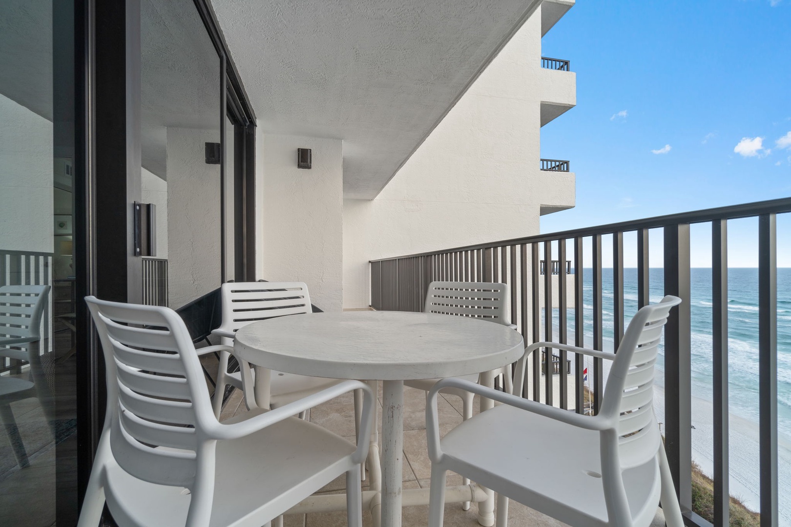 Furnished balcony