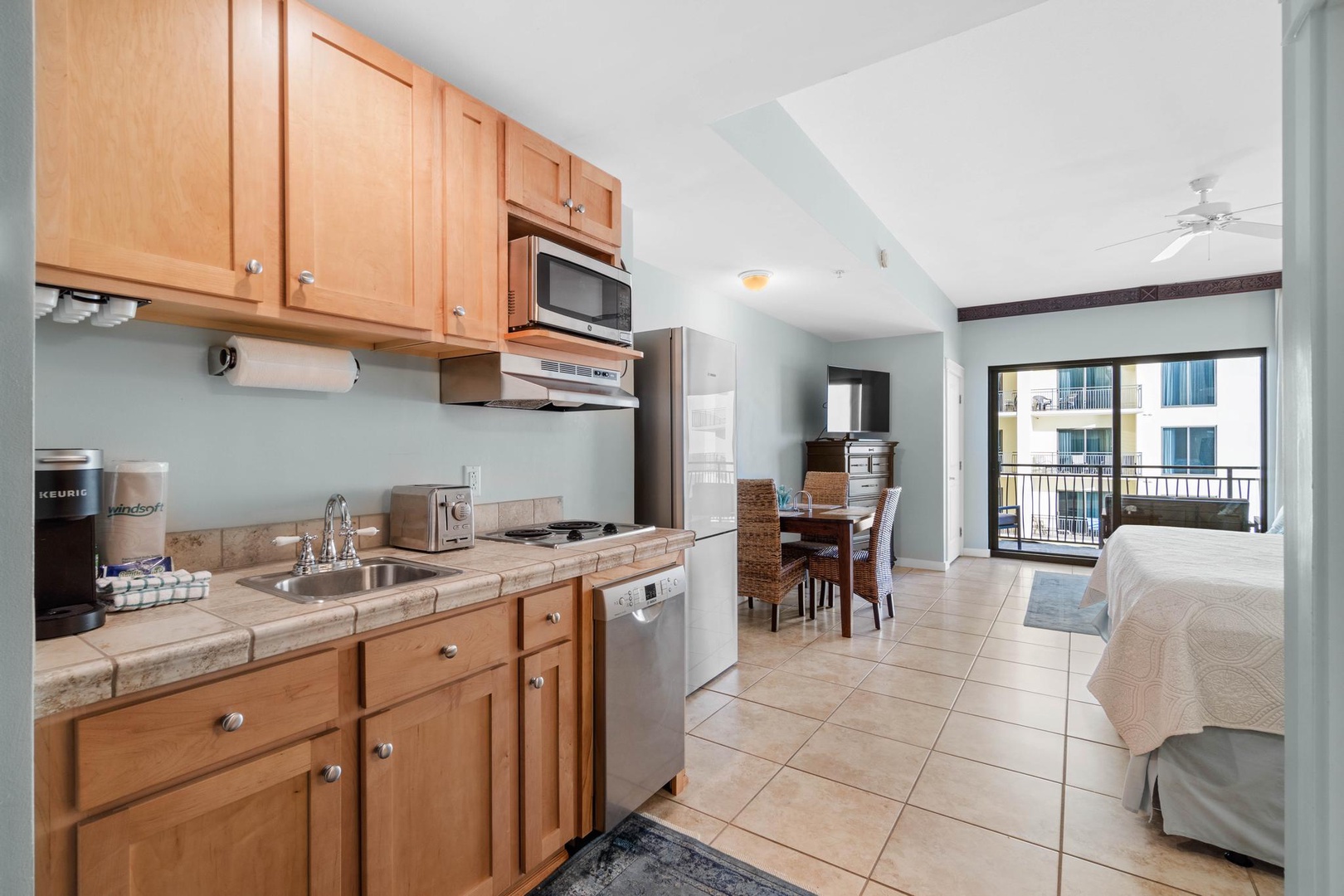 Kitchenette with microwave
