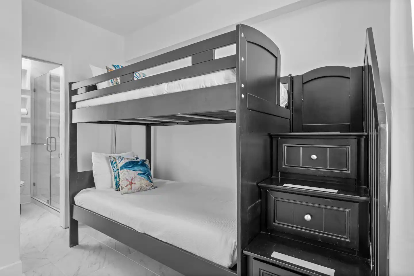 Third bedroom with twin bunk