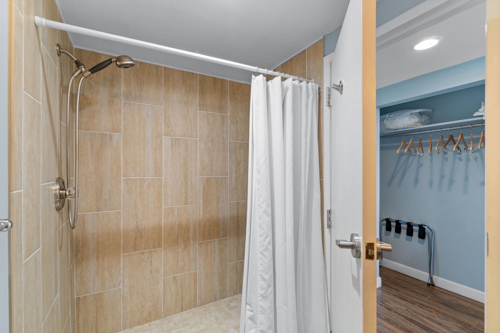Full bathroom