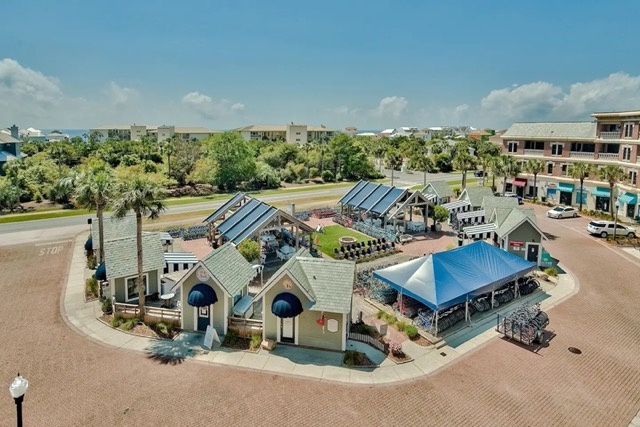 Peddlers Pavilion in the front of the Village