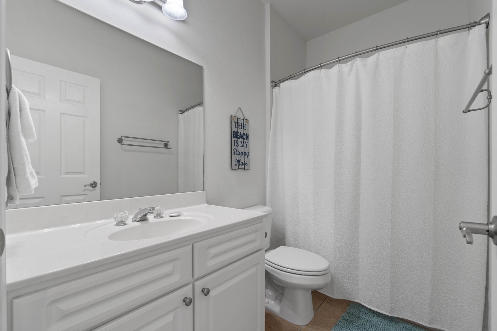 Full bathroom #2