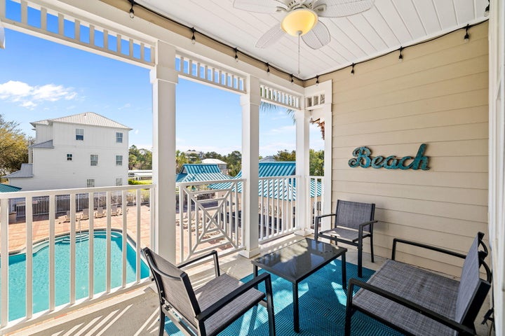 Furnished balcony