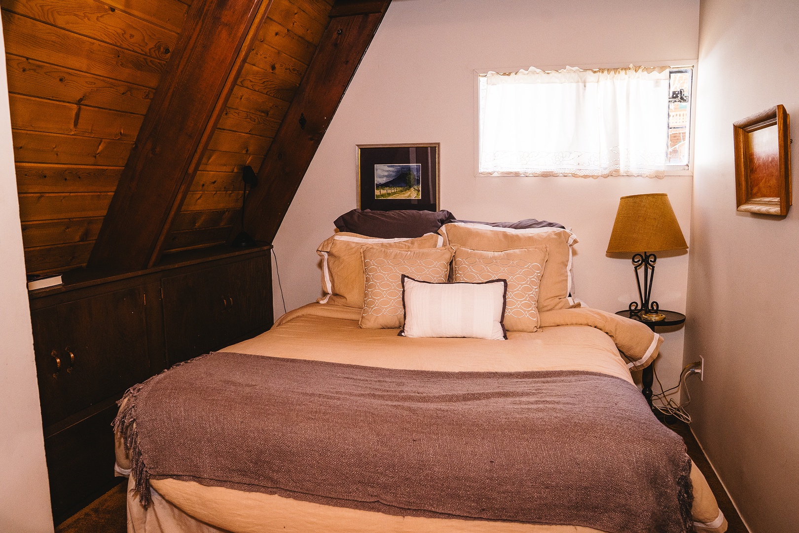 Main level queen bedroom