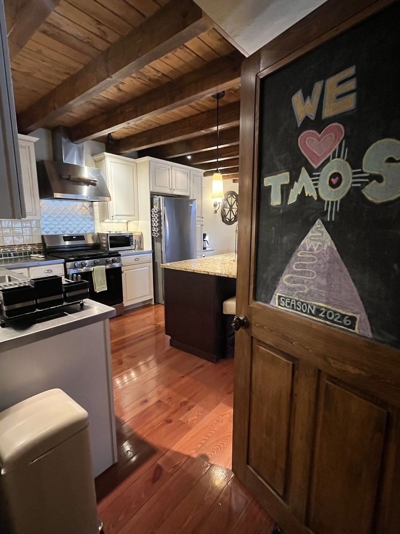 Entry from ground level to kitchen