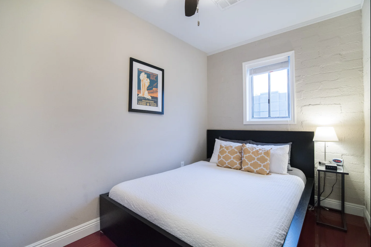 Comfy bedroom with queen size memory foam mattress, fresh linens, and plush pillows.