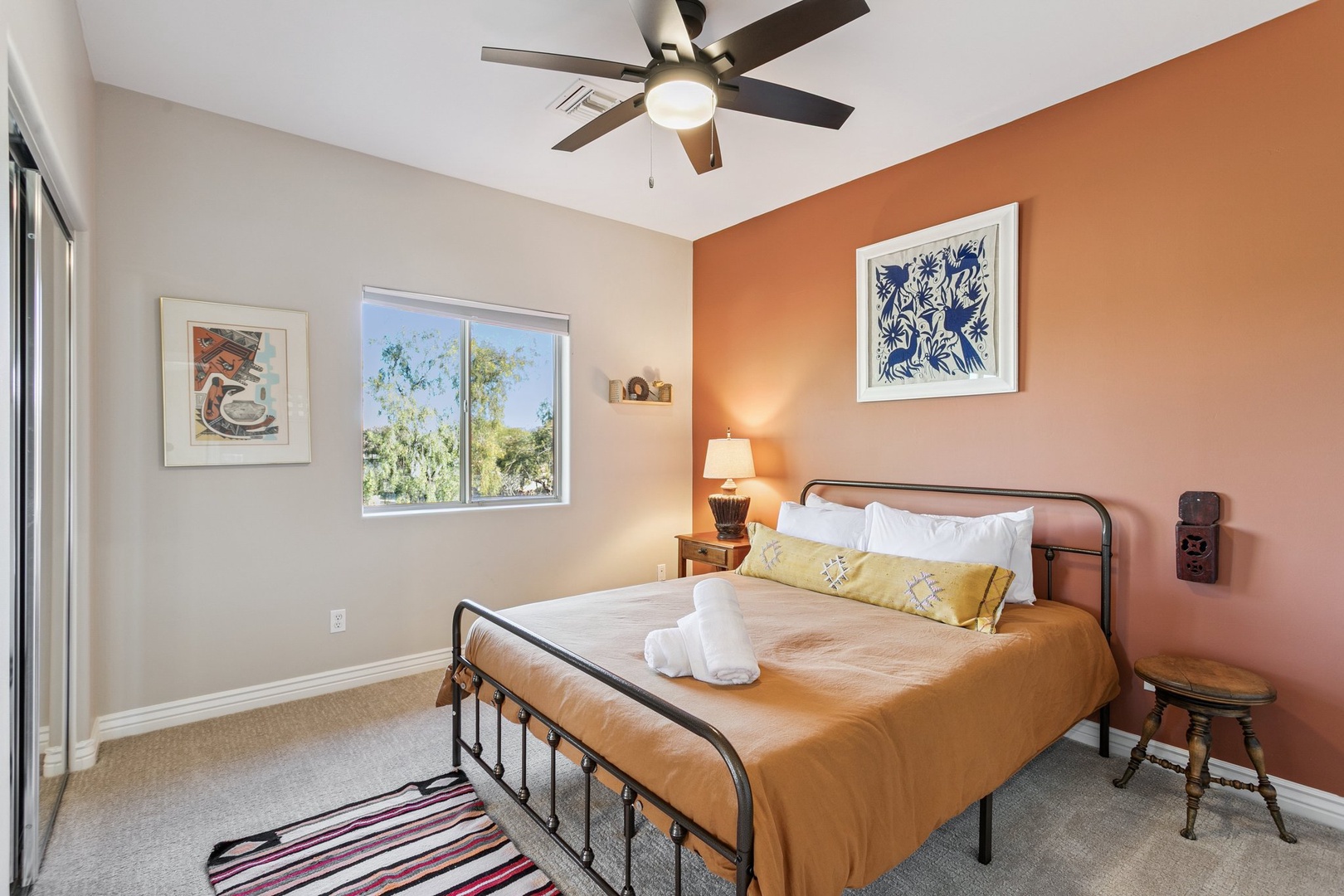 Second Floor - Guest Bedroom - Queen Bed