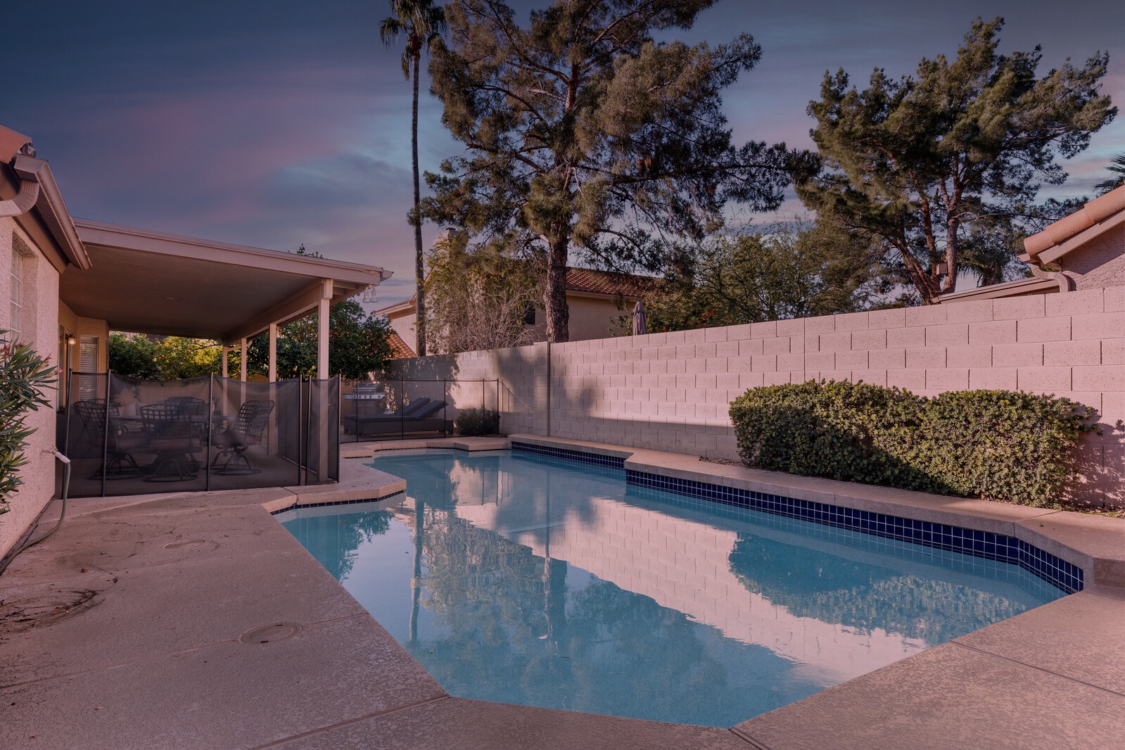 Twilight hour pool views (non heated)