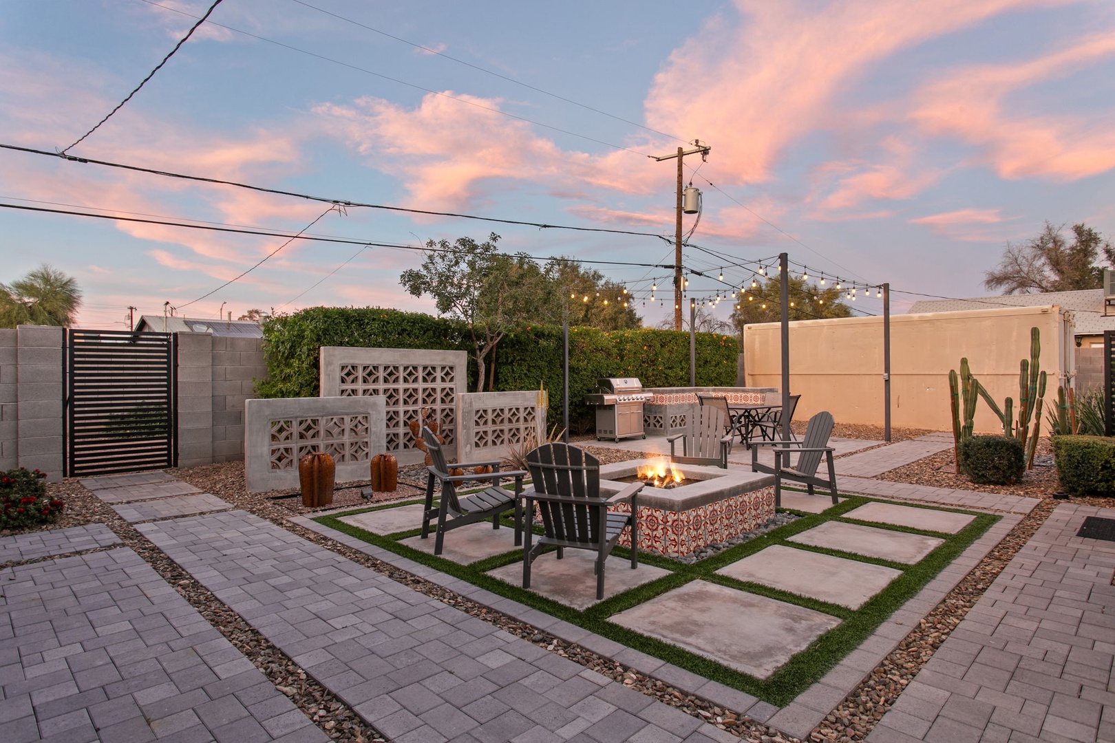 Gather around your private fire pit as the desert sky paints itself in stunning sunset hues, creating perfect moments for evening conversations.