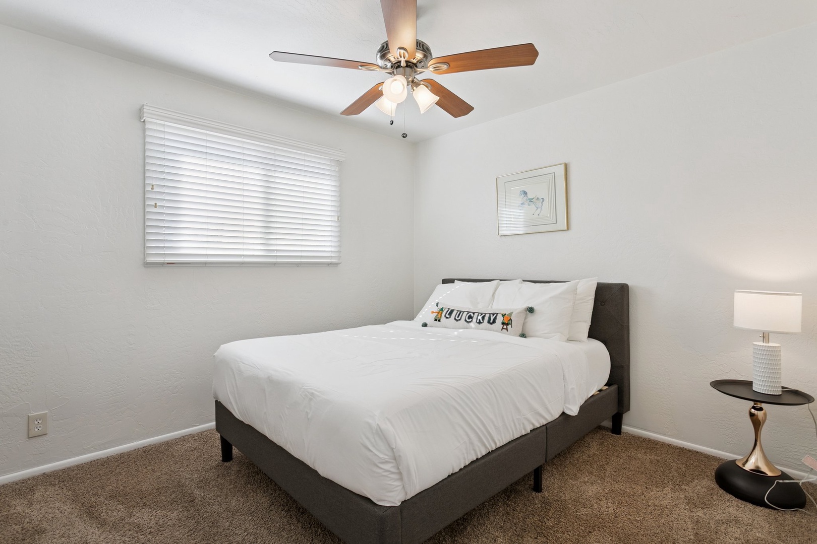 Bedroom 2 with Queen bed