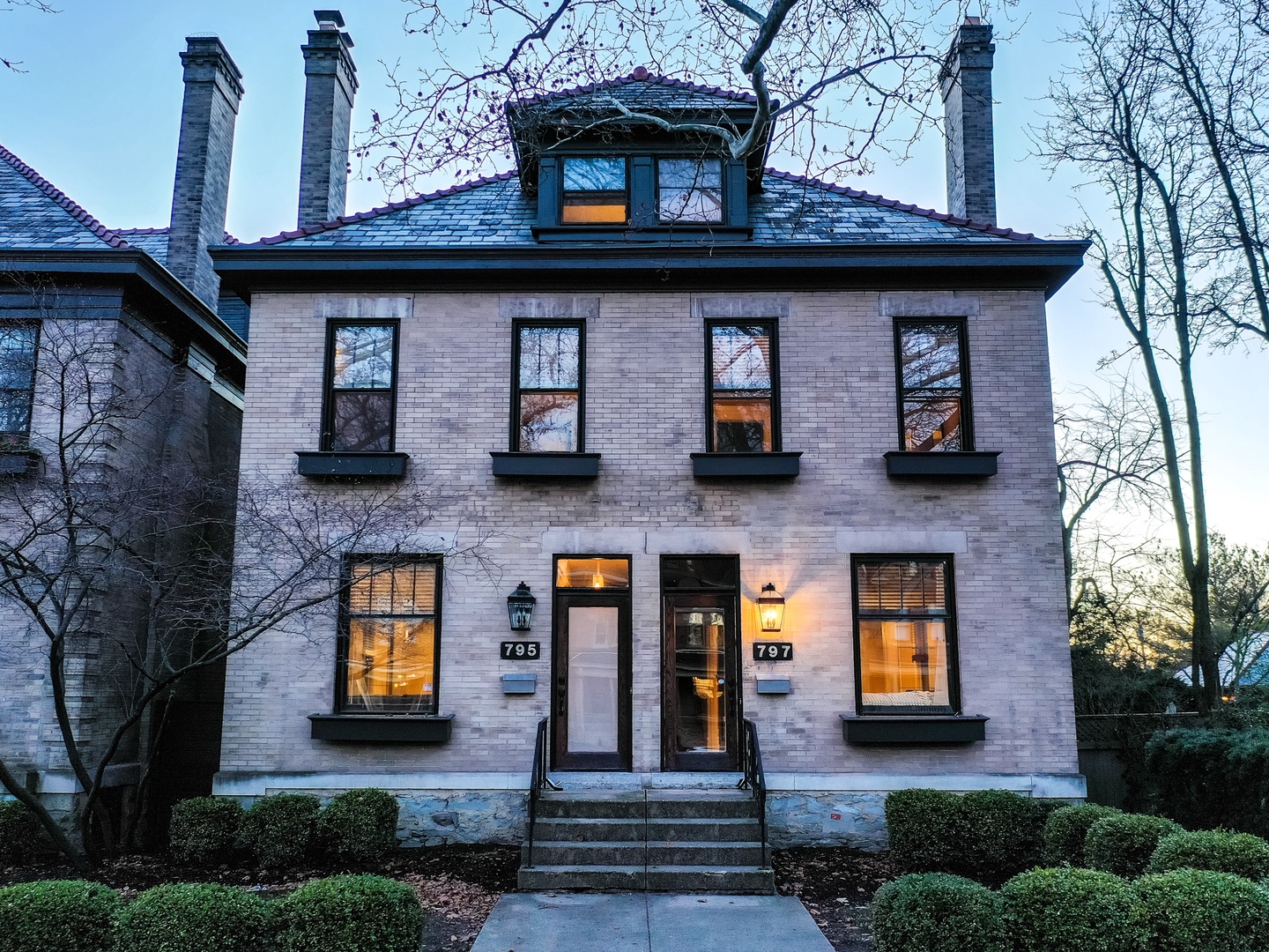 Neil Avenue Exterior