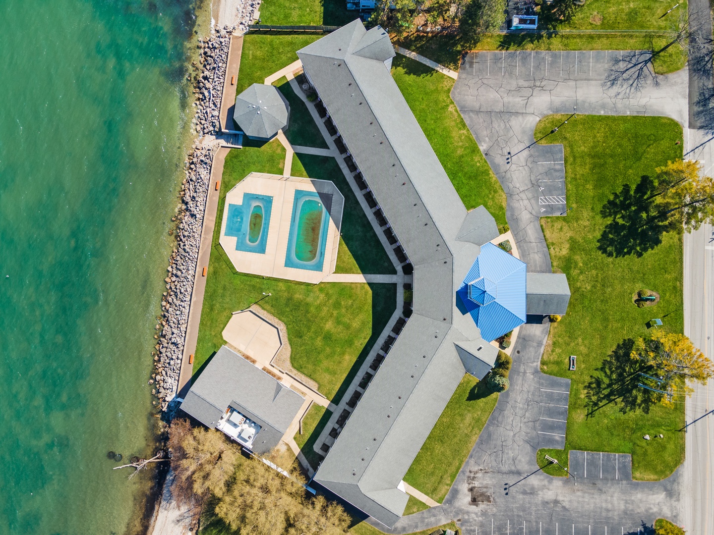 Dive into relaxation mode at our Bayshore pool oasis in Put-in-Bay