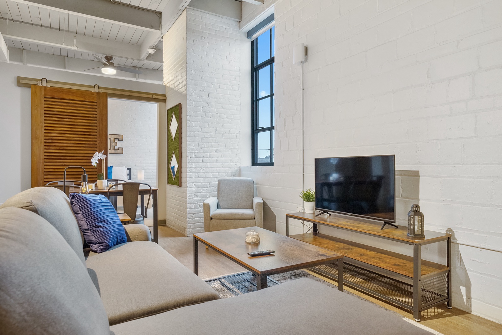 rent condo in Cleveland