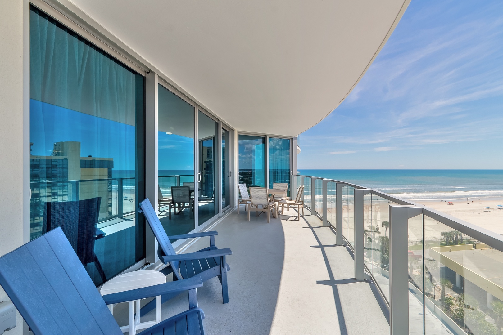 Max Beach Resort - 2 Bedroom Ocean View Residence