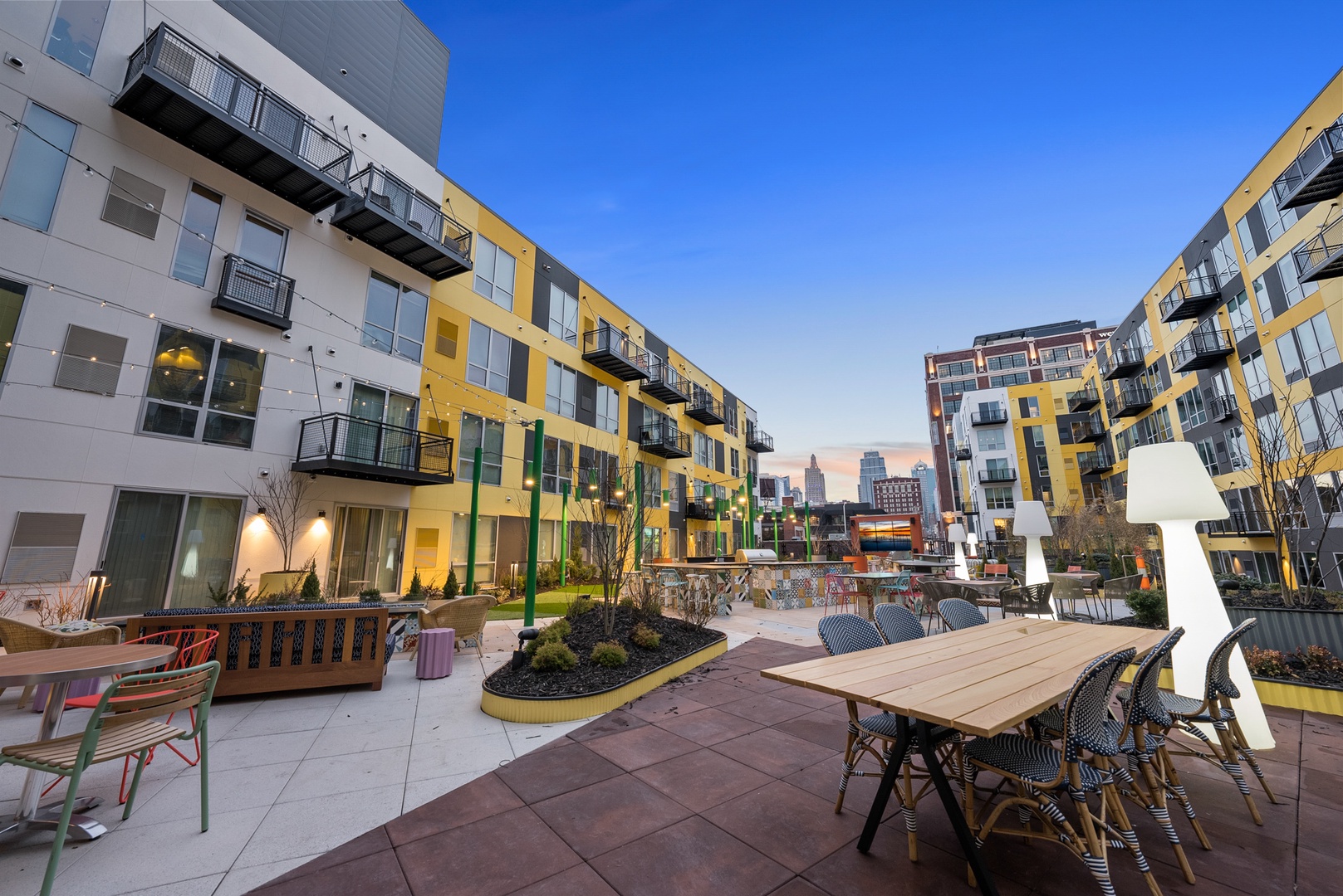 TERRACE CLUB OUTDOOR PARK