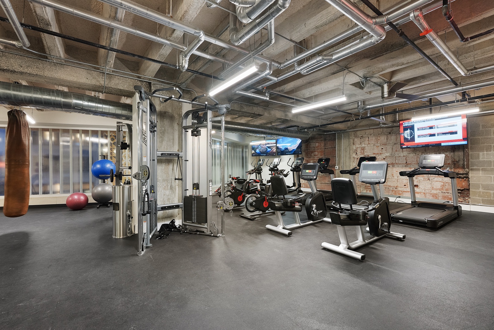 Fitness Area at the KC Club crossroads