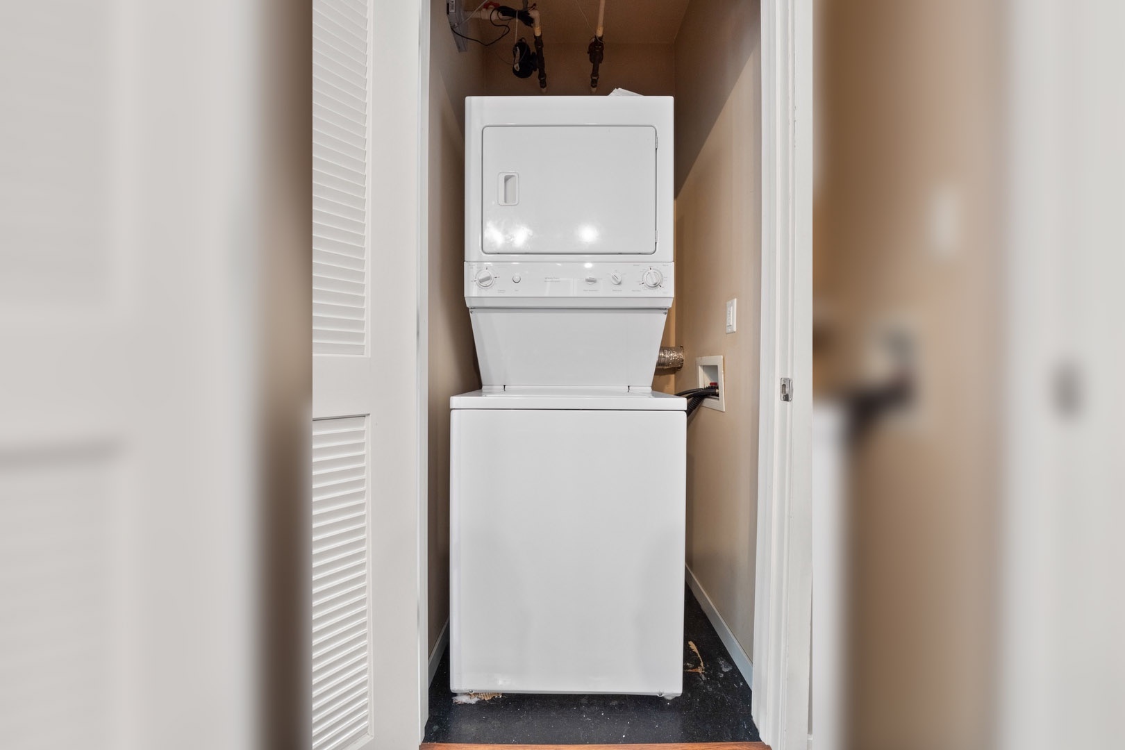 Convenience Meets Clean: Accessible Laundry Room at Your City Club Oasis