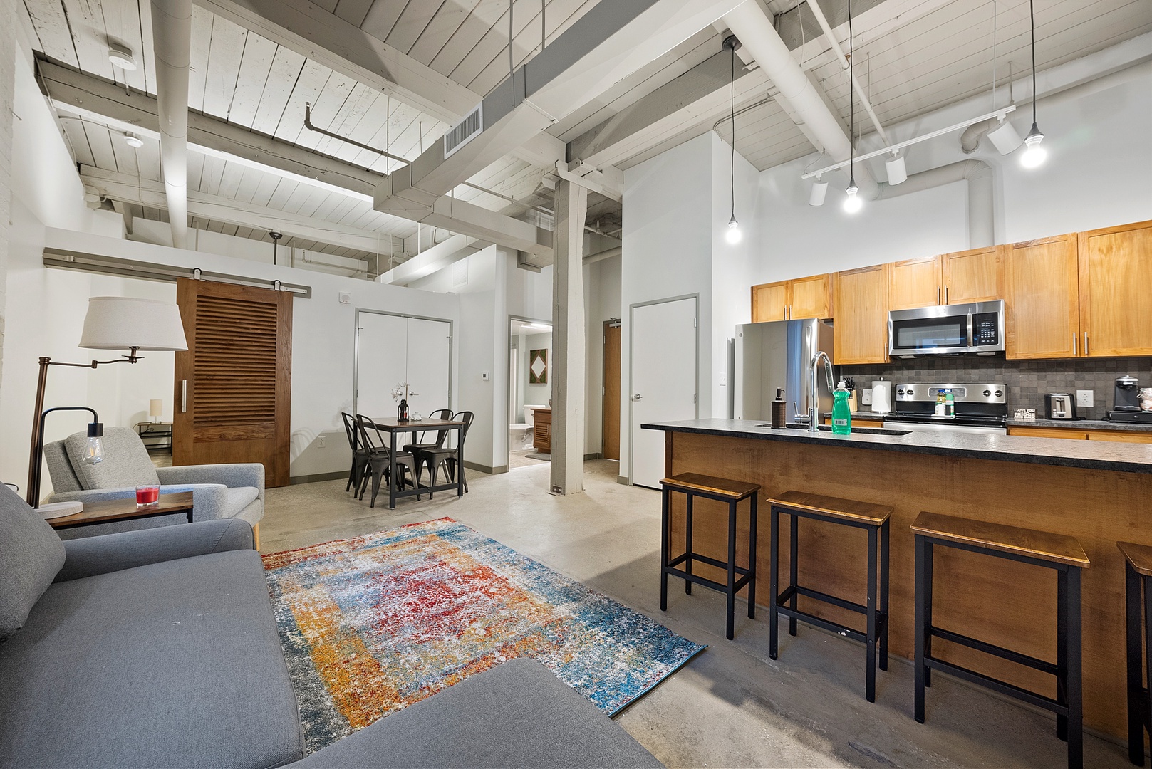 book accommodation airriva