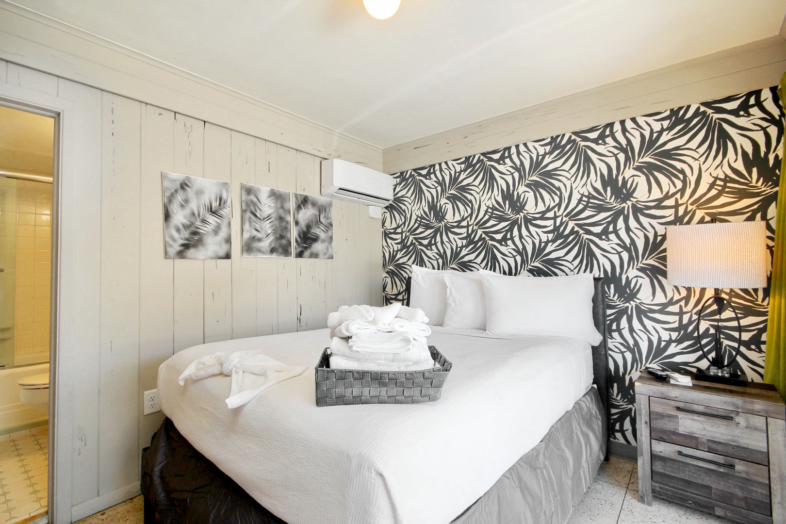 Spacious bedroom for a relaxing retreat