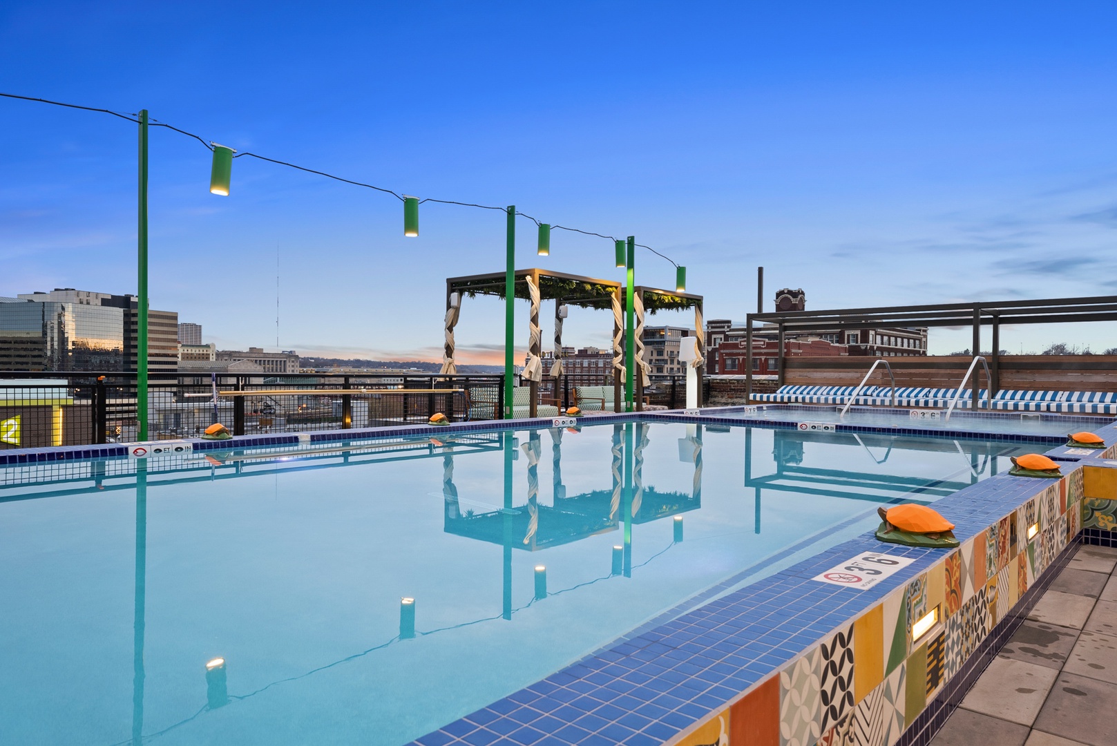 Rooftop pool in KC Club