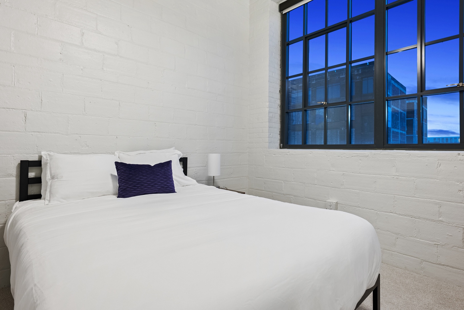 accommodation with modern amenities in Cleveland